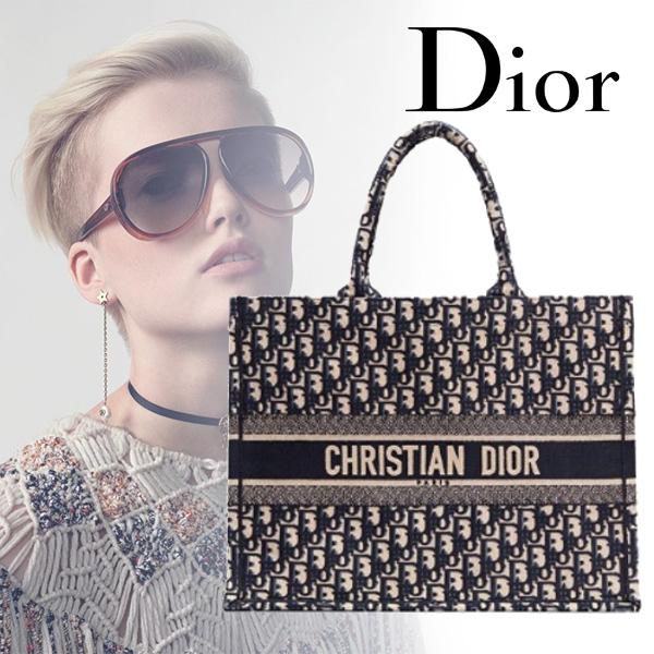 大人気 ディオールスーパーコピー Dior Book Tote ブックトート 重ね刺繍 ロゴ入 20032510